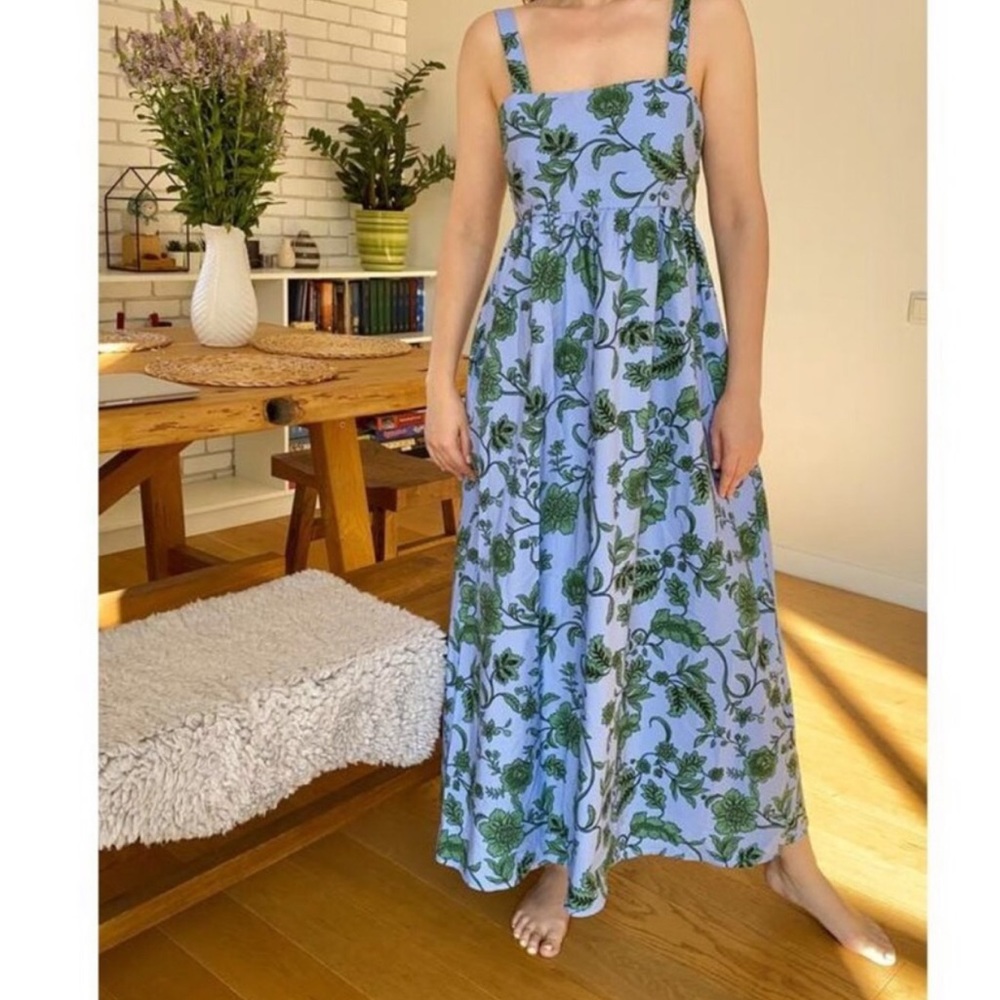 Leaf Print Maxi Dress - Picture 2 of 7